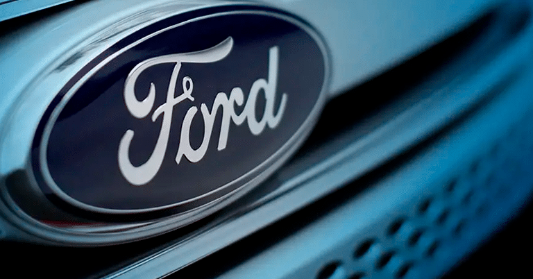 Este carro da Ford custa R$ 20.000 e faz até 16 km/L, sendo considerado o MELHOR custo-benefício para 2024 1 Ford